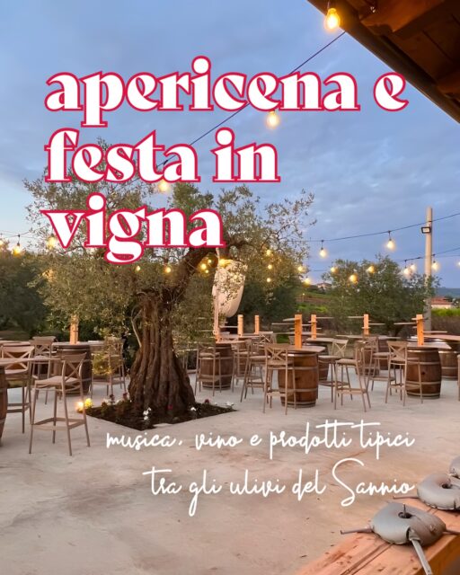 A Tenuta Jumara, tra le colline del Sannio, ti aspetta una serata fatta di sapori autentici, natura e un’atmosfera speciale 🍷🌿✨Brinda tra vigne e ulivi, assaggia i prodotti tipici del territorio e lasciati accompagnare dalla musica live per tutta la sera 🎶Insomma… un’esperienza unica, dal primo calice al tramonto fino all’ultima canzone sotto le stelle 🌙🗓️ Ogni SABATO, dal 27 GIUGNO al 1 AGOSTO👉🏼 Prenota ora al link in bio!#ohmybob #cosedafare #vigna #aperitivo #napoli