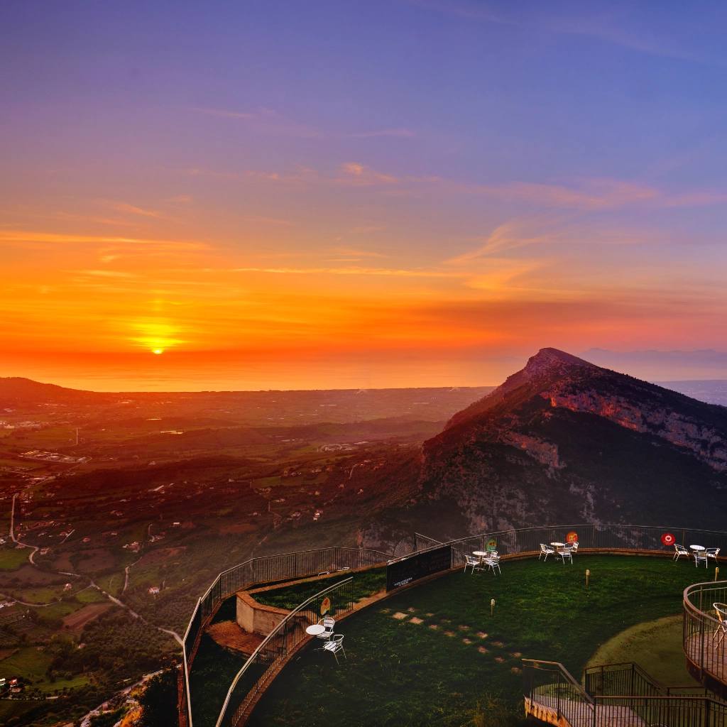 Borgo di Trentinara con pranzo o cena